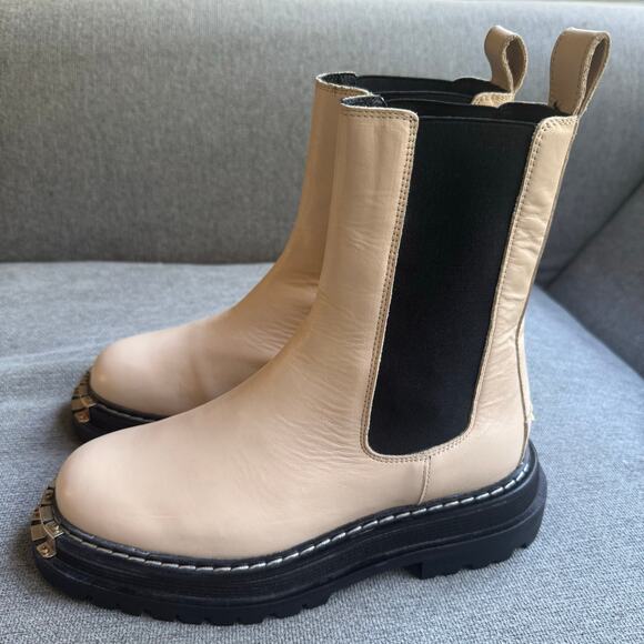 Sandro Liam Chelsea Ivory Cream Leather Boot Pull-on Boho Sz 37 US 6.5 - Picture 1 of 13